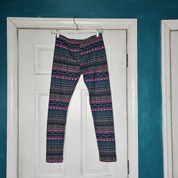 Two Pairs Christmas Fairisle Holiday Leggings Large - Picture 3 of 15